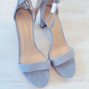 Nine West light blue suede heels Sz 10 new
